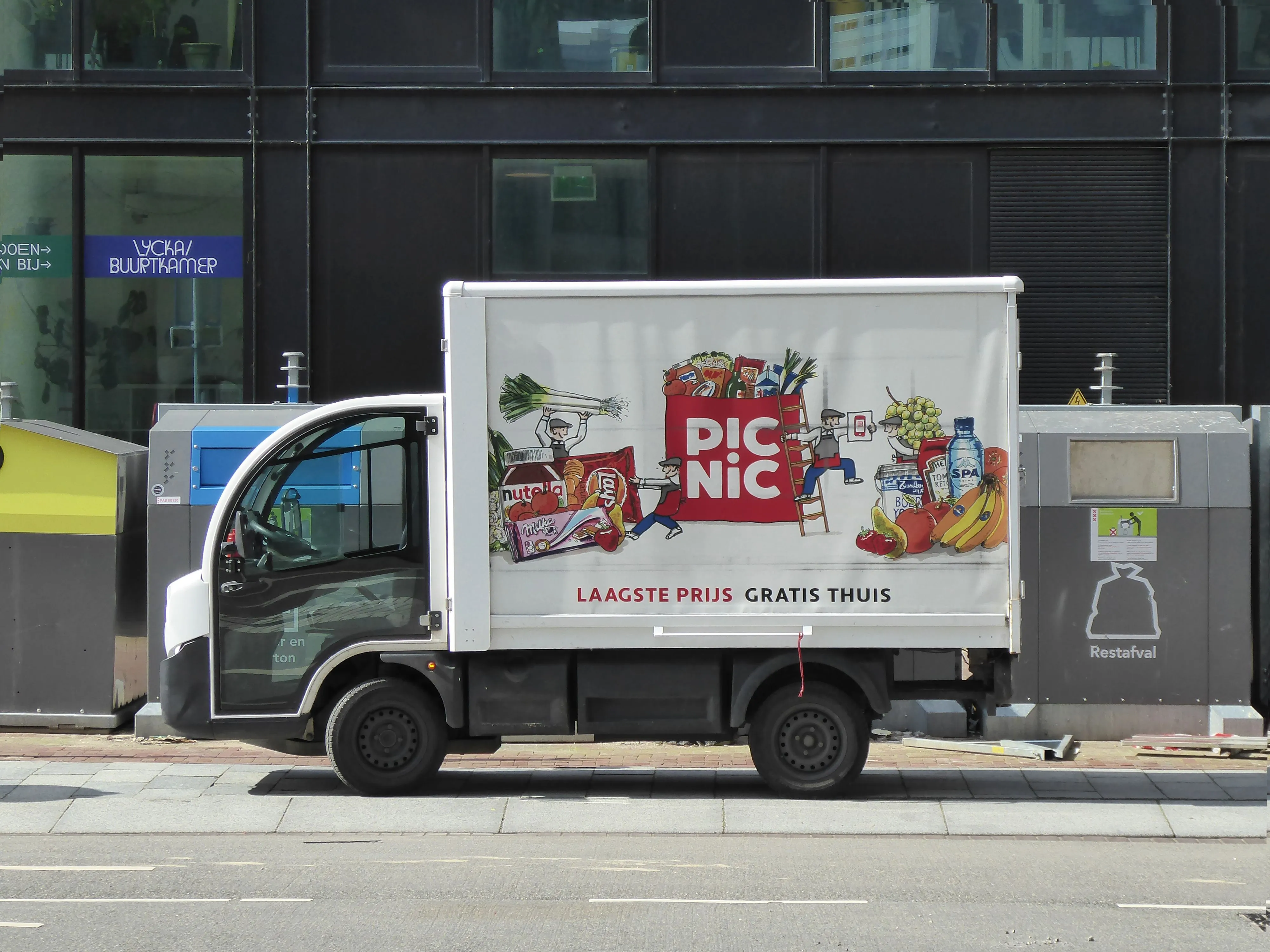 Camion pubblicitari